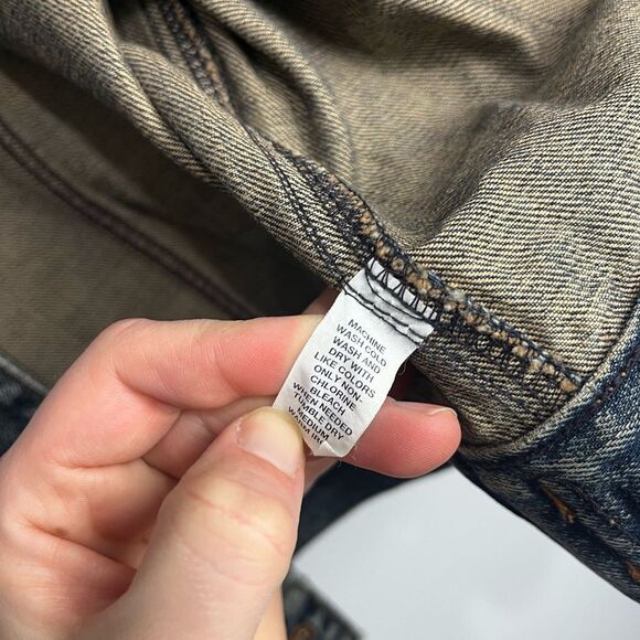 GAP 100% Cotton Medium Wash Denim Jean Jacket M - Picture 5 of 6